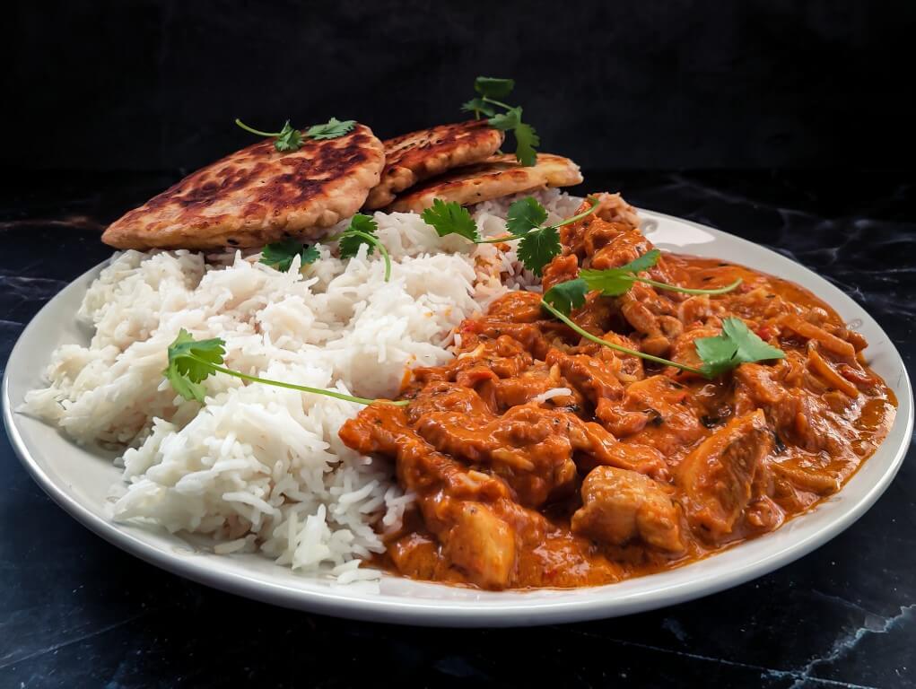 Kip Tikka Masala met Basmati en Naan